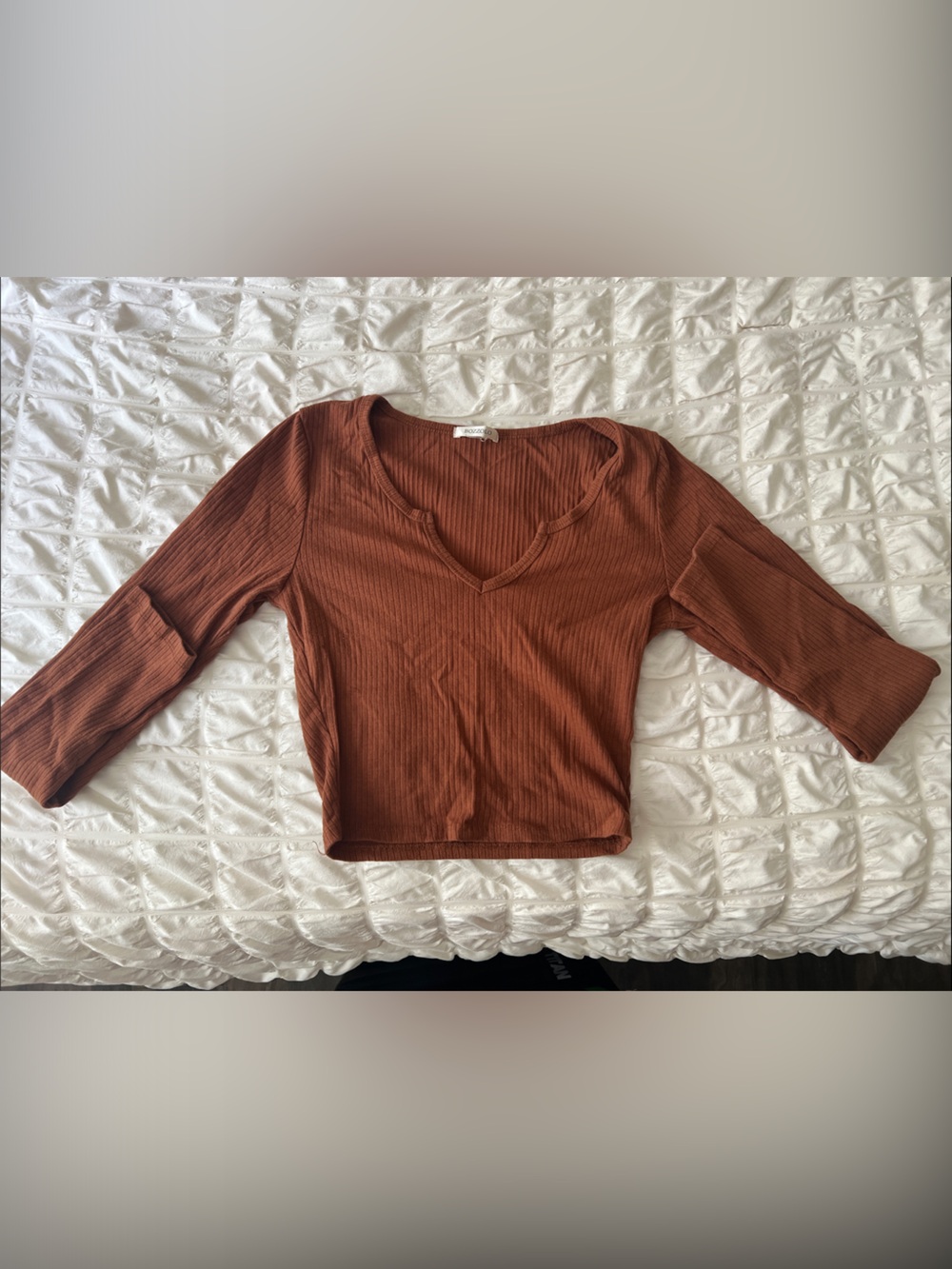 Rust Ribbed V-Neck Women's Long Sleeve